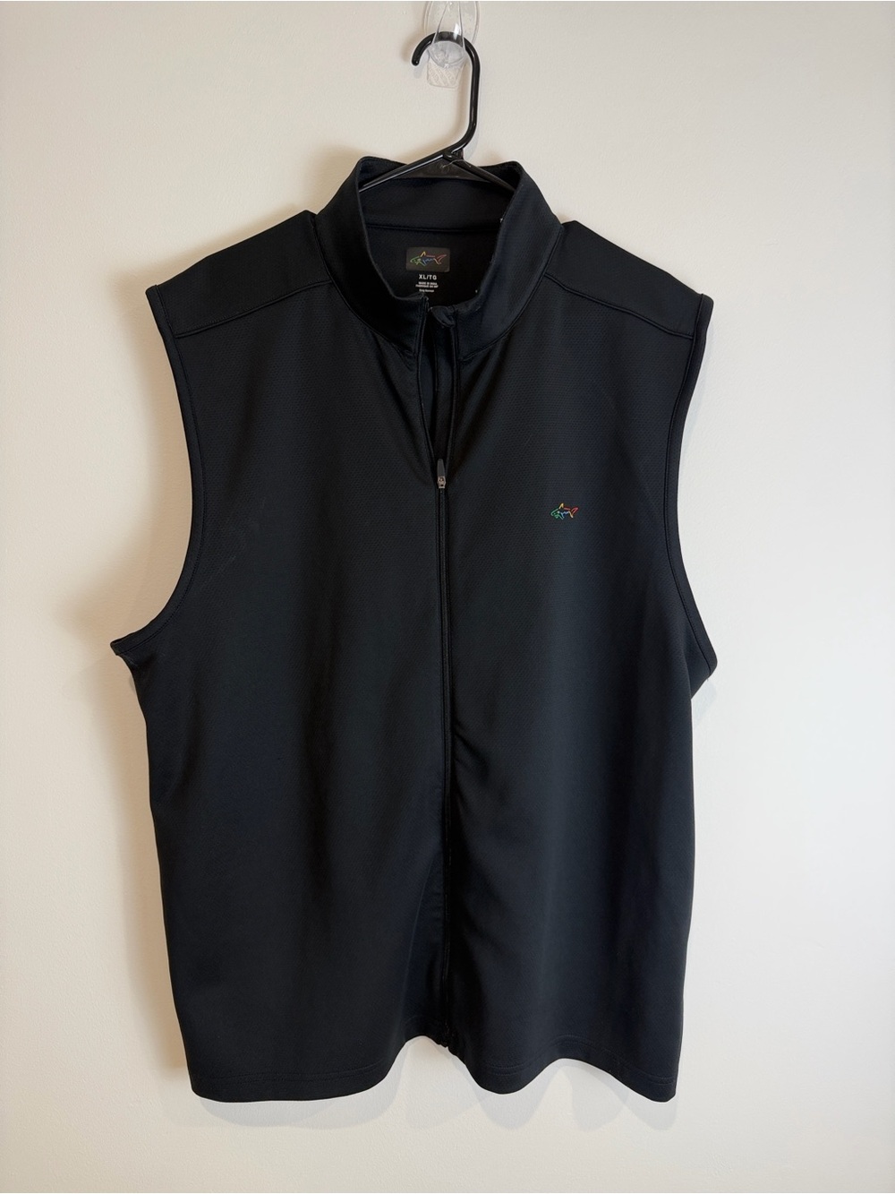 Greg Norman Men’s XL Black Full Zip Golf Vest Shark Logo